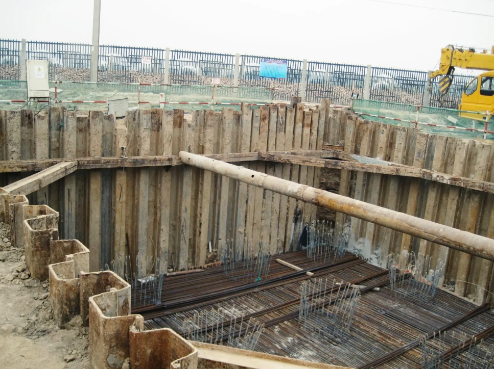 息烽建筑基础施工中基坑（基槽）有哪些支护方式？
